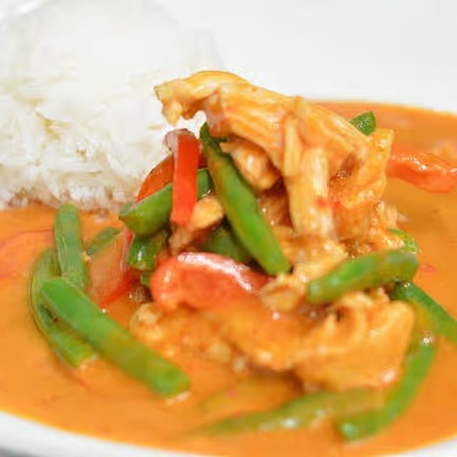 Salmon Panang Lunch.