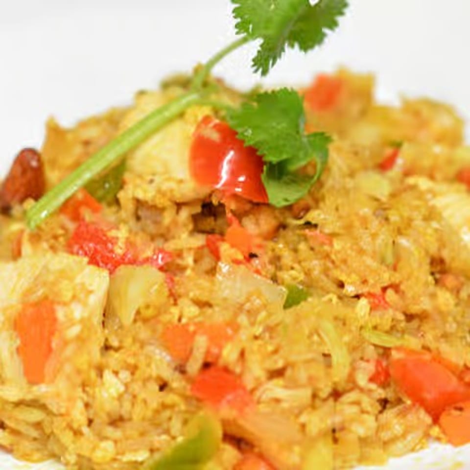 Pineapple Fried Rice: A Thai Delight