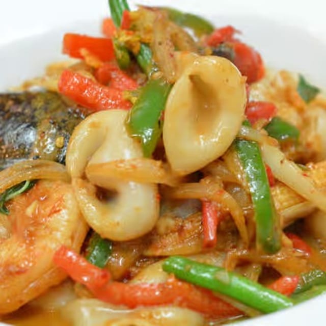 Jumbo Chao-Lay.