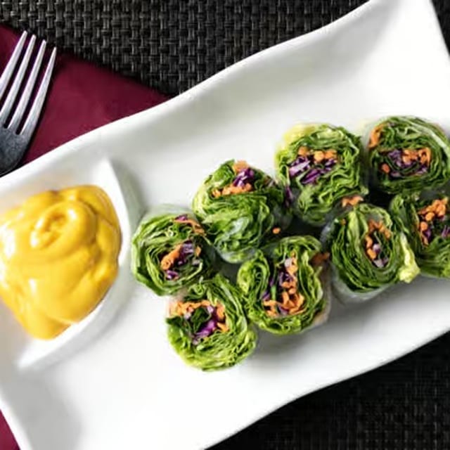 Basil Roll.